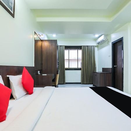 Oyo 63283 Shakti Palace Hotell Boma Eksteriør bilde