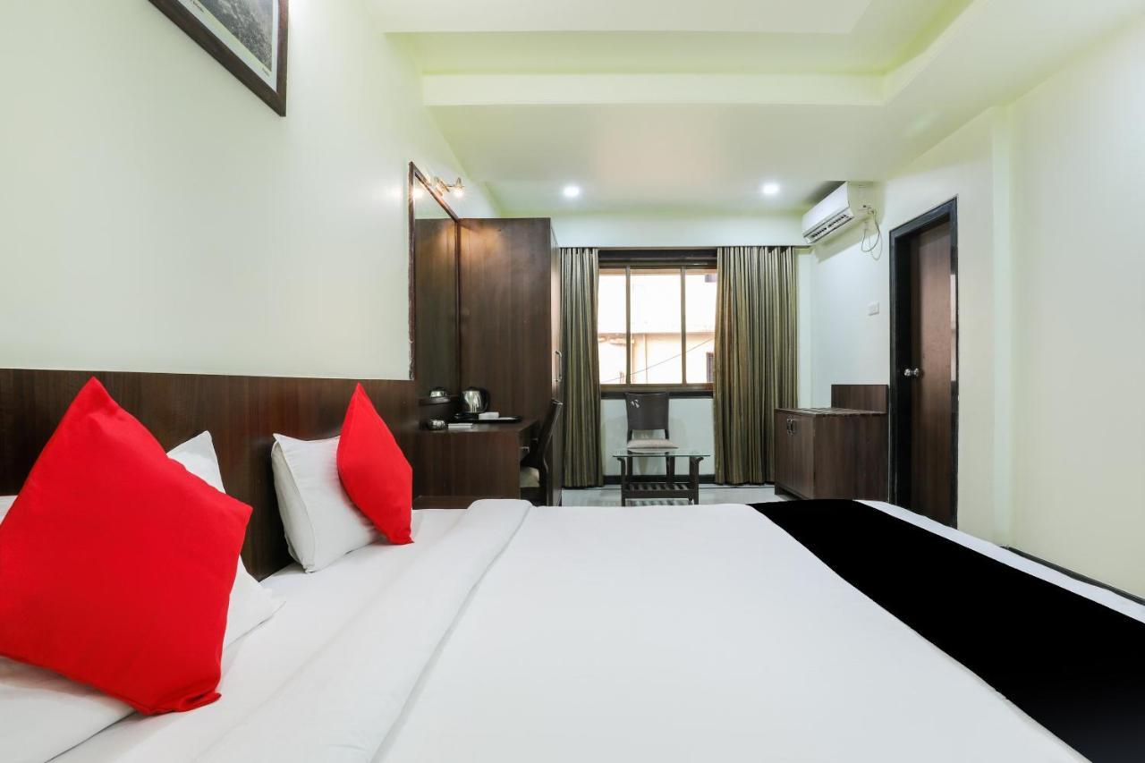 Oyo 63283 Shakti Palace Hotell Boma Eksteriør bilde