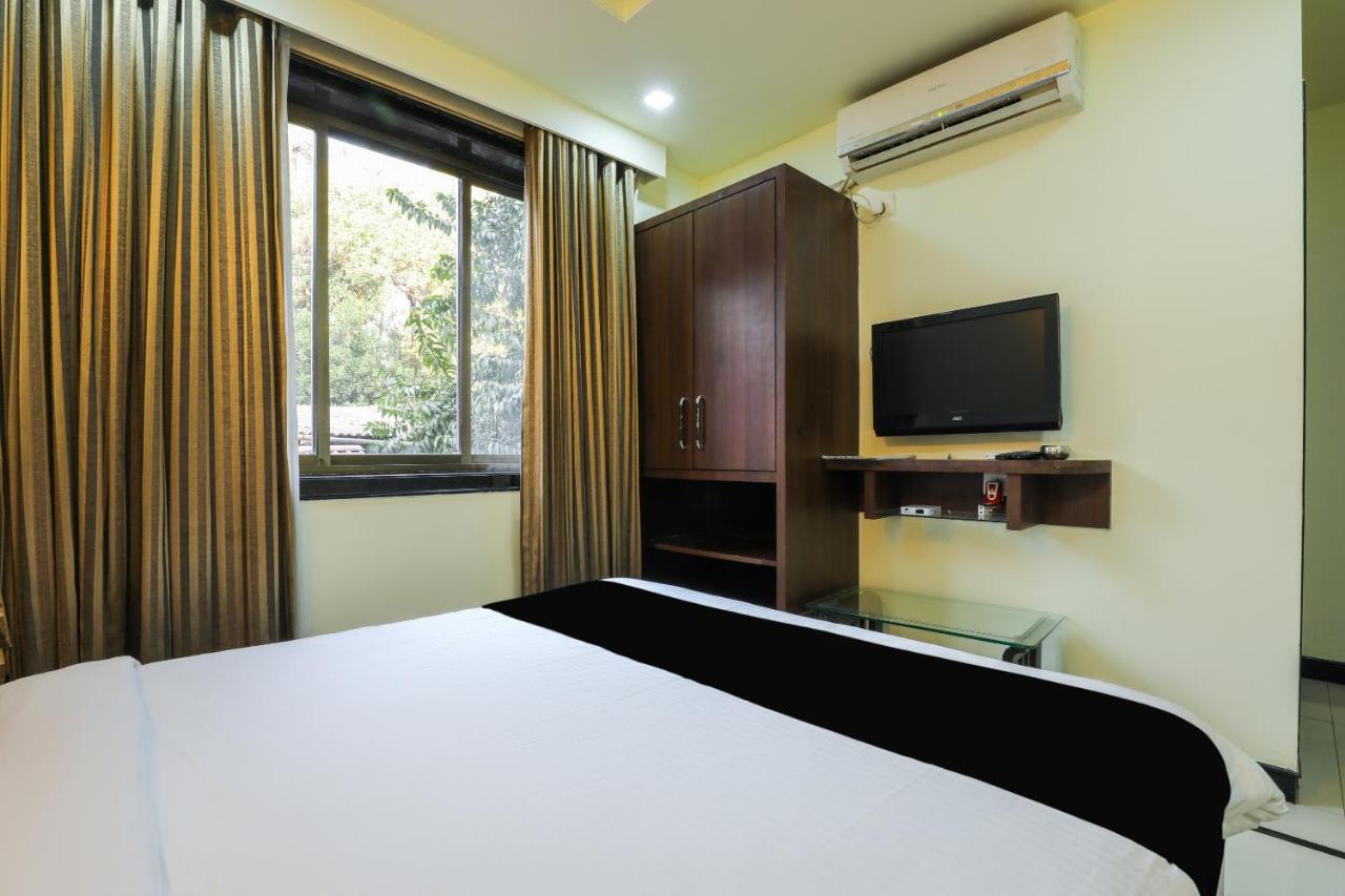 Oyo 63283 Shakti Palace Hotell Boma Eksteriør bilde