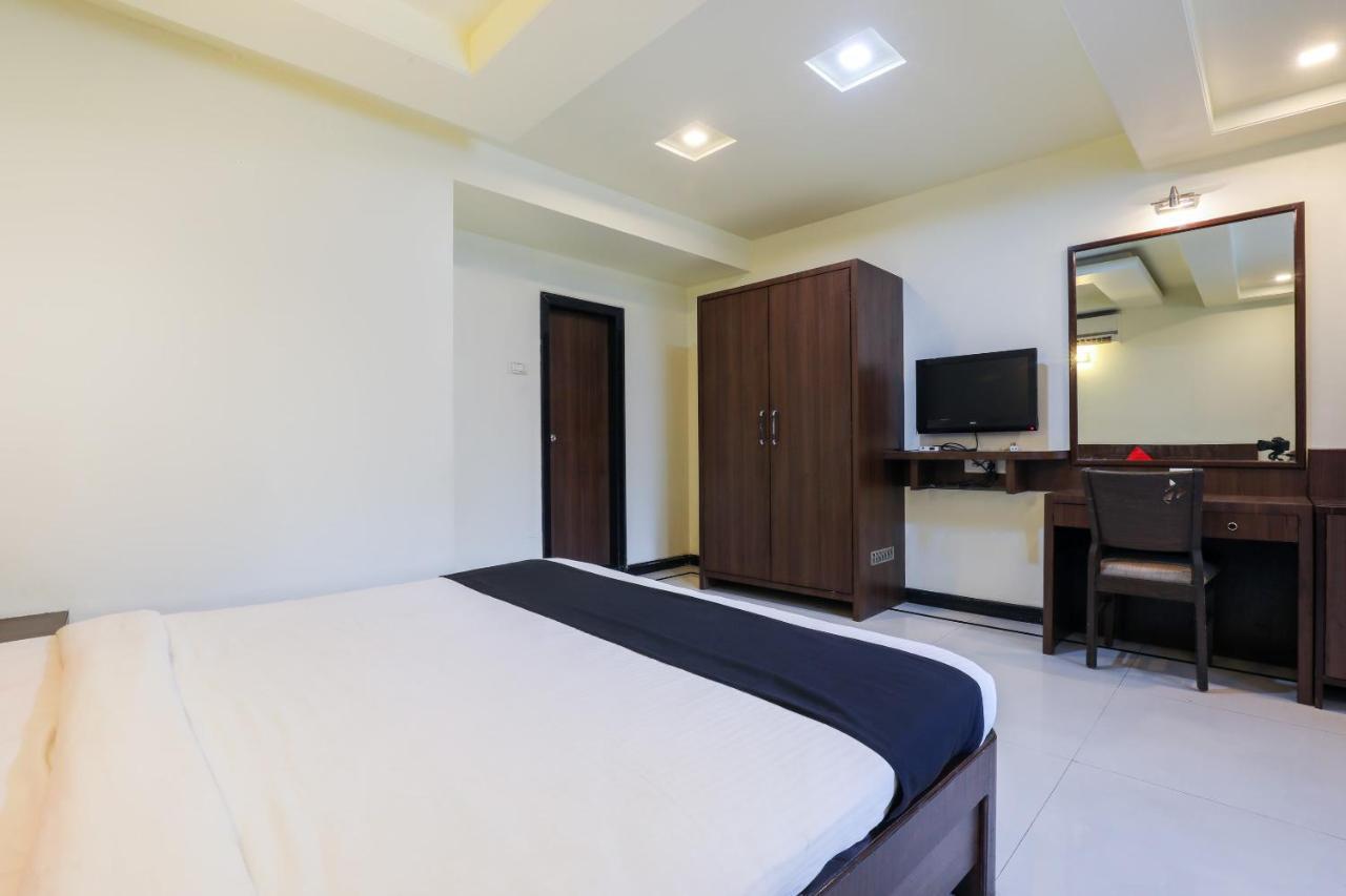 Oyo 63283 Shakti Palace Hotell Boma Eksteriør bilde